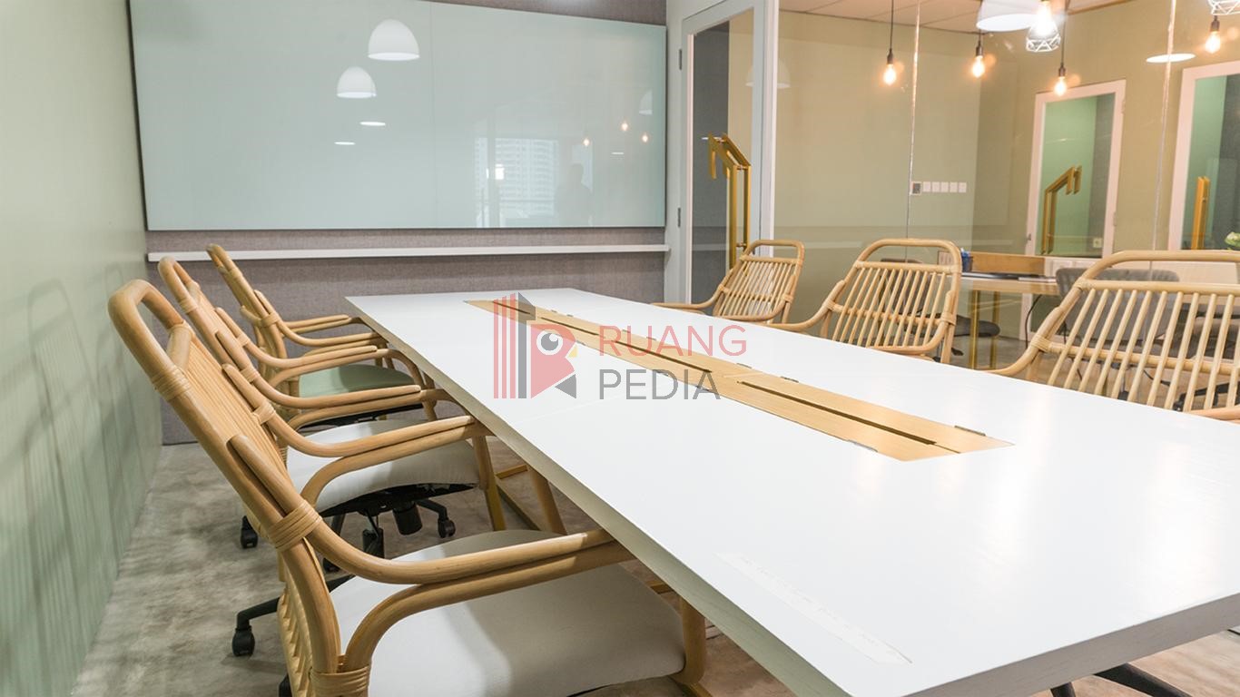 Ruang Kantor (Service Office) Citihub Harton Tower View Room - 3 Pax